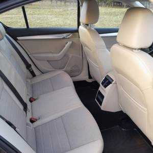 Škoda Octavia 2.0 TDI registriran do 08.11.2026.