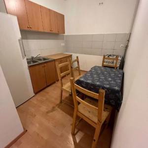 Stan: Zagreb (Sesvetski Kraljevec), 65.00 m2 (iznajmljivanje)