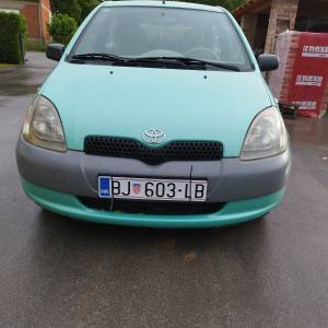 Tojota yariš