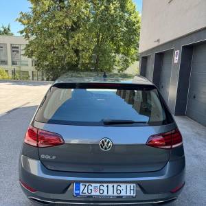 VW GOLF 7.5 1.6TDI DSG //191tkm//prvi vlasnik//digitalna servisna//