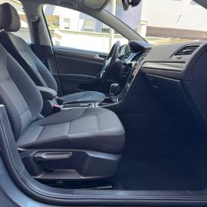 VW GOLF 7.5 1.6TDI DSG //191tkm//prvi vlasnik//digitalna servisna//