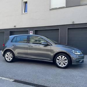 VW GOLF 7.5 1.6TDI DSG //191tkm//prvi vlasnik//digitalna servisna//