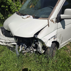 VW Transporter 1,9 TDI /3000/ putnicki 8+1