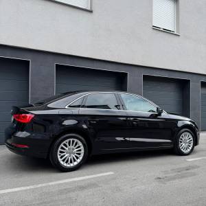 AUDI A3 1.6TDI //124tkm//prvi vlasnik//HR auto//dvozonska klima//