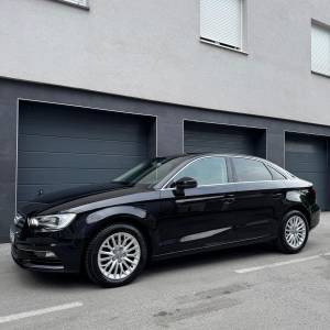 AUDI A3 1.6TDI //124tkm//prvi vlasnik//HR auto//dvozonska klima//