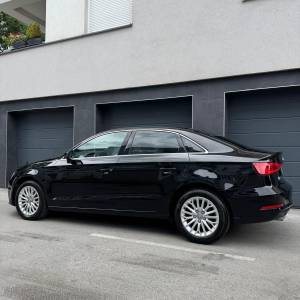 AUDI A3 1.6TDI //124tkm//prvi vlasnik//HR auto//dvozonska klima//