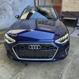 Audi A4 Avant 2.0 TDI S-Line Ext. Aut.,Matrix,Masaza