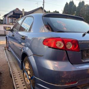 Chevrolet Lacetti 1.4 benz.2009 god.