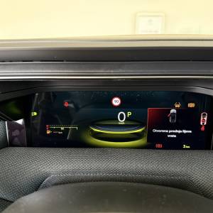 Citroën C5 Aircross PLUS Hybrid 145 Automatic - AKCIJA
