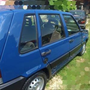 Fiat Uno 1.0 e.i Fabrički kao novo