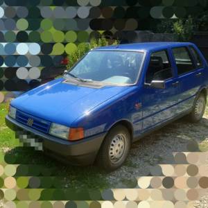 Fiat Uno 1.0 e.i Fabrički kao novo