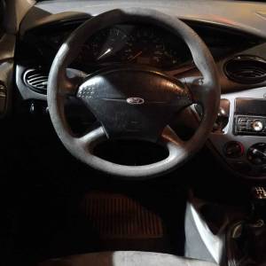 Ford Focus 1.4 benzin