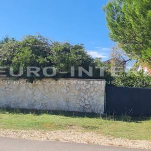 Građevinsko zemljište Sabunike, neposredno uz more pov. 1.091 m²