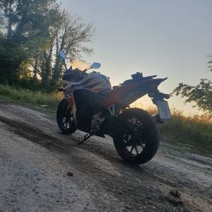 Honda Cbr500RA