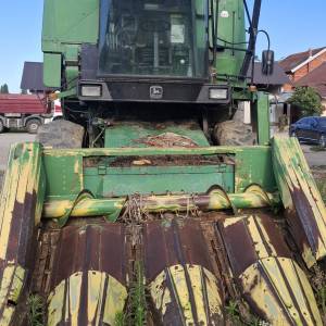 John deere 1075