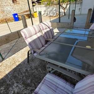 Kuća od cca 110m2 na dva kata za smještaj do 6 radnika u okolici grada