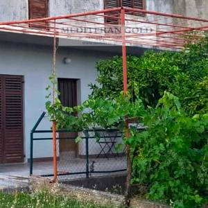 Kuća za prodaju: Kaštel Kambelovac