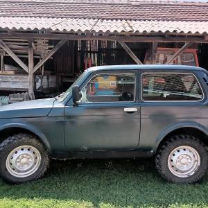 Lada Niva 1,7i