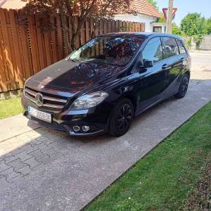 Mercedes B klasa 220 CDI prva vlasnica