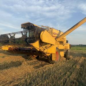 New holland TF44