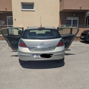 Opel Astra H 1.4, benzin, 2008. 90 KS