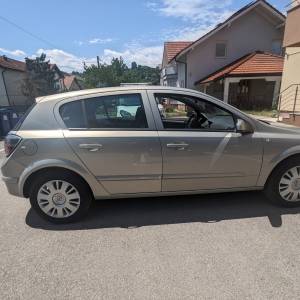 Opel Astra H 1.4, benzin, 2008. 90 KS