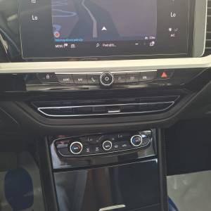 OPEL GRANDLAND 1.6 TURBO  AUTOMATIK HIBRID (BENZIN+STRUJA)
