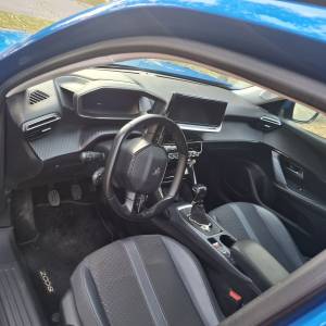 Peugeot 2008 1,2 PureTech 13 KS ALLURE BUSINESS, 2020. SERVISIRAN