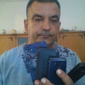 POVOLJNO PRODAJEM NEISPRAVNE MOBITELE ALI JAKO OCUVANE, 7 KOMADA,