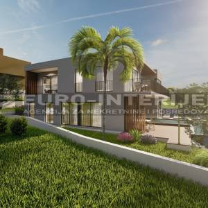 Primošten - zemljište 613 m² s građevinskom dozvolom