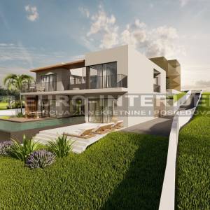 Primošten - zemljište 613 m² s građevinskom dozvolom