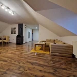 Prodaja, Kuća, Centar, Ulica Franje Tuđmana, Samostojeća, 430m2