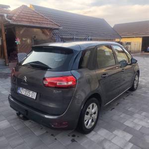Prodaje se Citroen c4 picasso 1,6 hdi 2014 godište