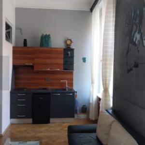 PRODAJE SE STAN U ZAGREBU ( DONJI GRAD )
