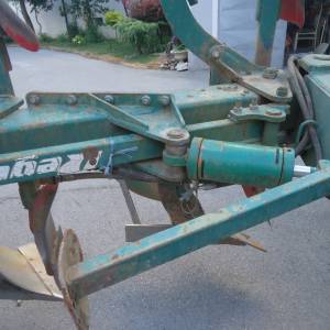 PUG REGENT 38