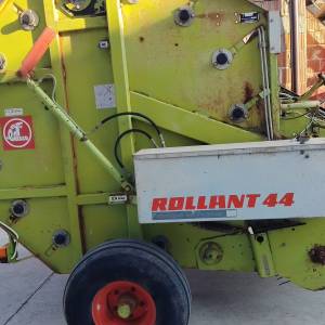 Rolo balirka Claas