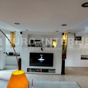 Stan Stenjevec, atraktivan dizajnerski Penthouse pov. 135 m² + terasa