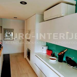 Stan Stenjevec, atraktivan dizajnerski Penthouse pov. 135 m² + terasa