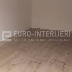 Stan Stenjevec, atraktivan dizajnerski Penthouse pov. 135 m² + terasa