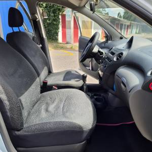 Toyota Yaris 1,0 VVT-i