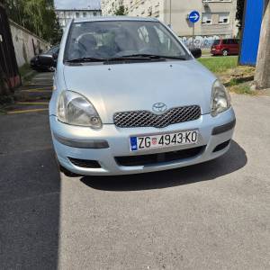 Toyota Yaris 1,0 VVT-i