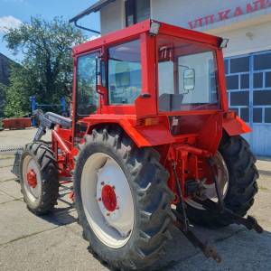 Traktor Renault 551-4 sa utovarivačem