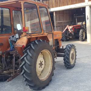 Traktor ŠTORE 404
