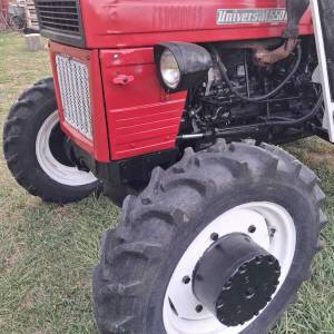 Traktor Universal