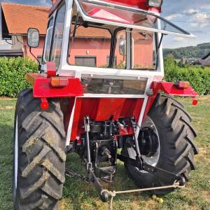 Traktor Universal
