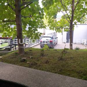 Urbana vila s tri stana - ukupno 140 m² - Zagreb, Kustošija
