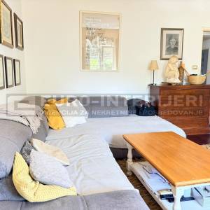 Zagreb Brozova ul. trosoban stan ukupne površine 78 m² + PM