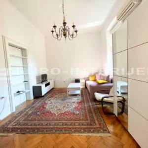 Zagreb Centar Palmotićeva ul. Četverosoban stan 100 m² balkon