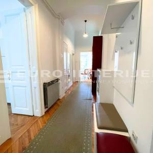 Zagreb Centar Palmotićeva ul. Četverosoban stan 100 m² balkon