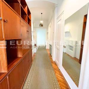 Zagreb Centar Palmotićeva ul. Četverosoban stan 100 m² balkon